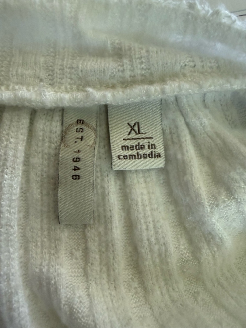 Women's Cato est 1946 white button up top with lace trim neckline EUC Size XL - Picture 7 of 9